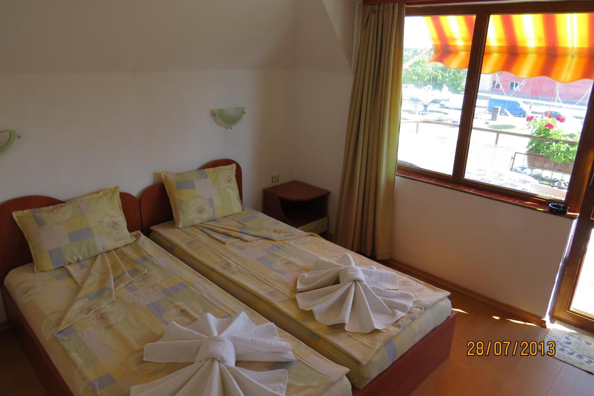 Hotel Strinava Πριμόρσκο Εξωτερικό φωτογραφία